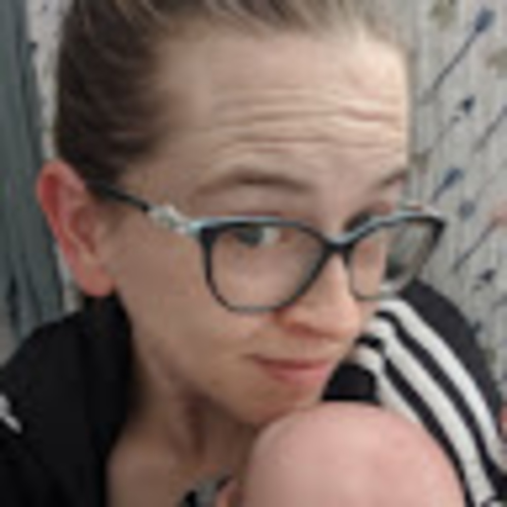 Meet your Posher, Sasha
